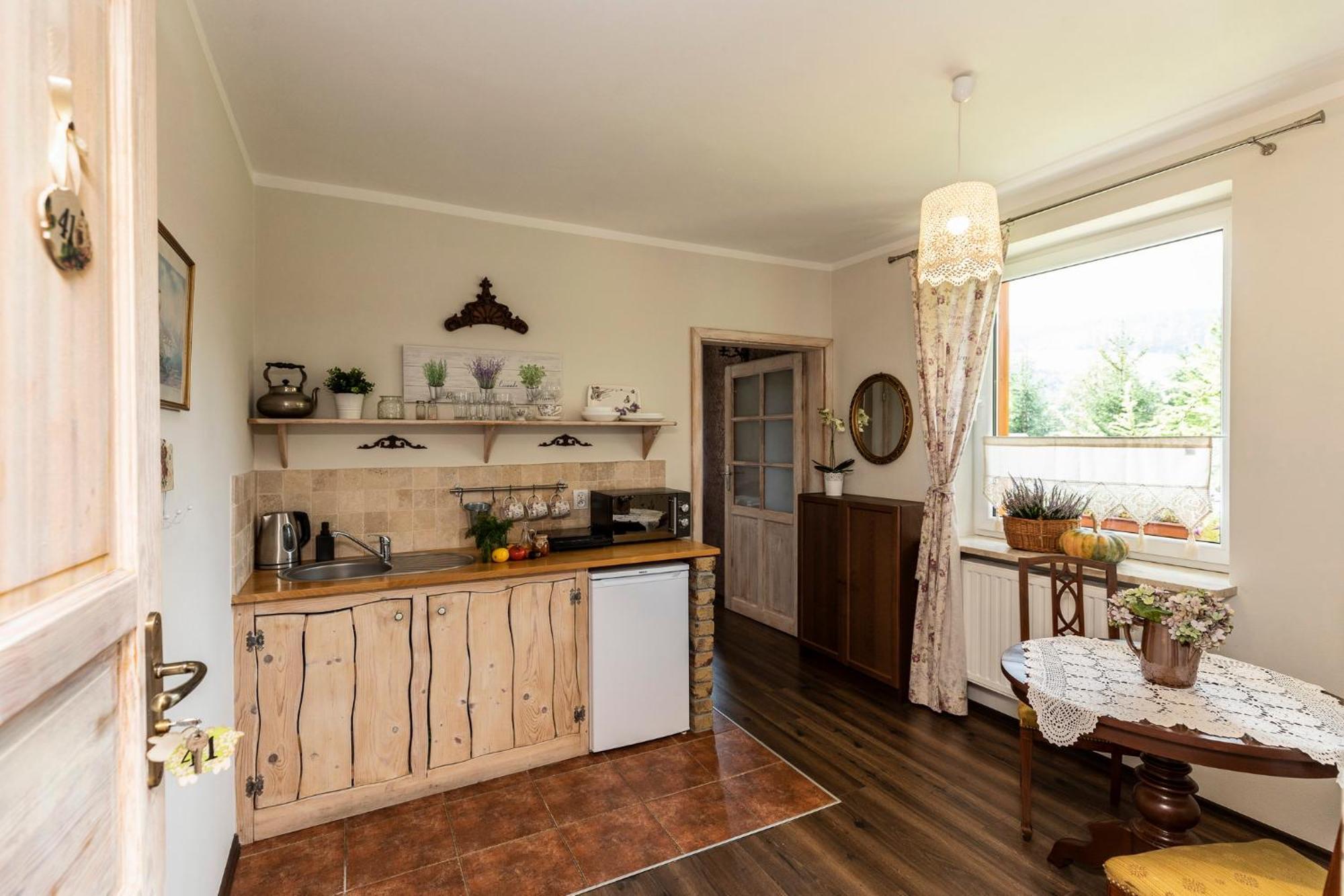 נידז'יקה זאמק Apartamenty Zielona Owieczka מראה חיצוני תמונה