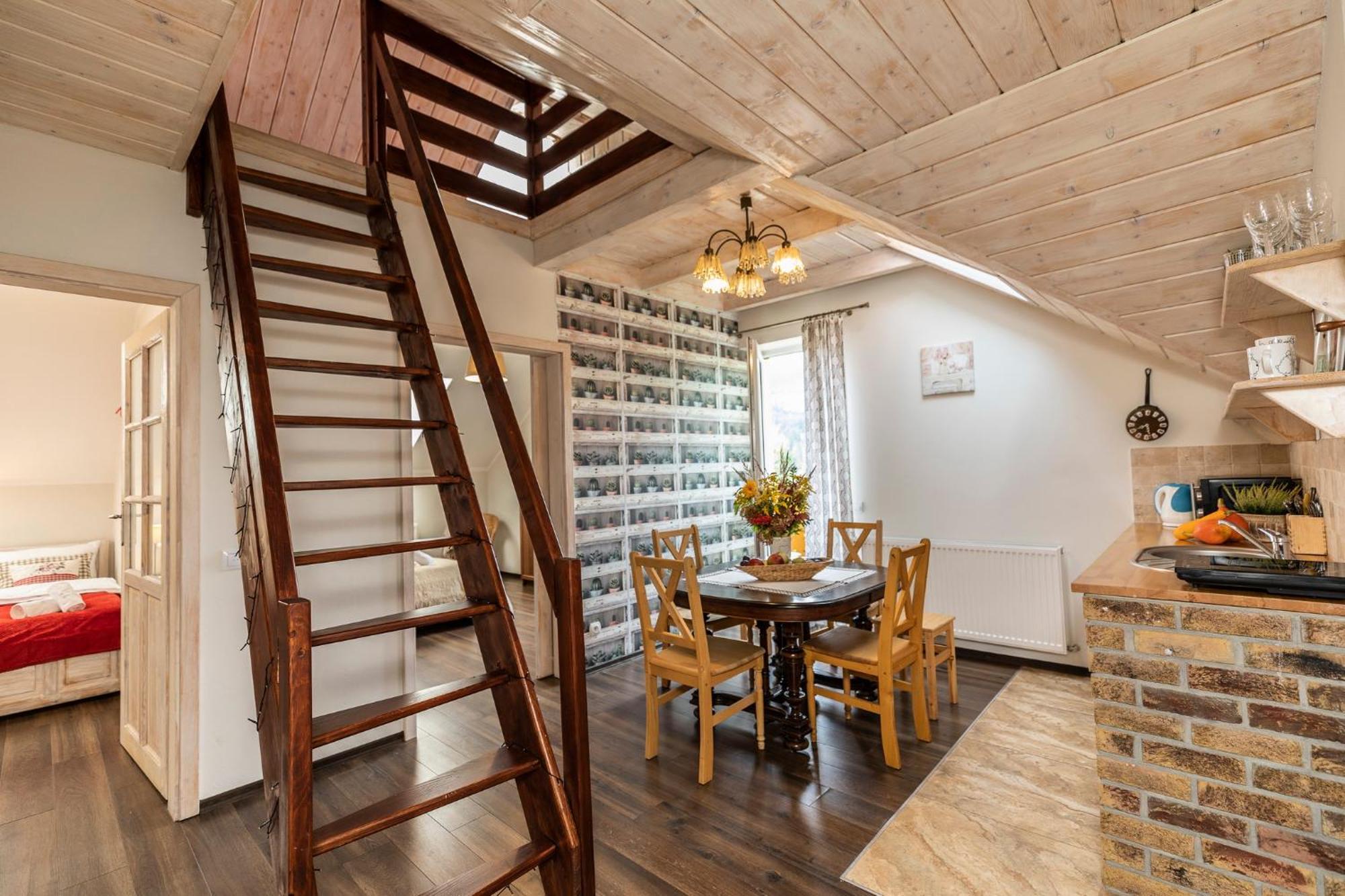 נידז'יקה זאמק Apartamenty Zielona Owieczka מראה חיצוני תמונה