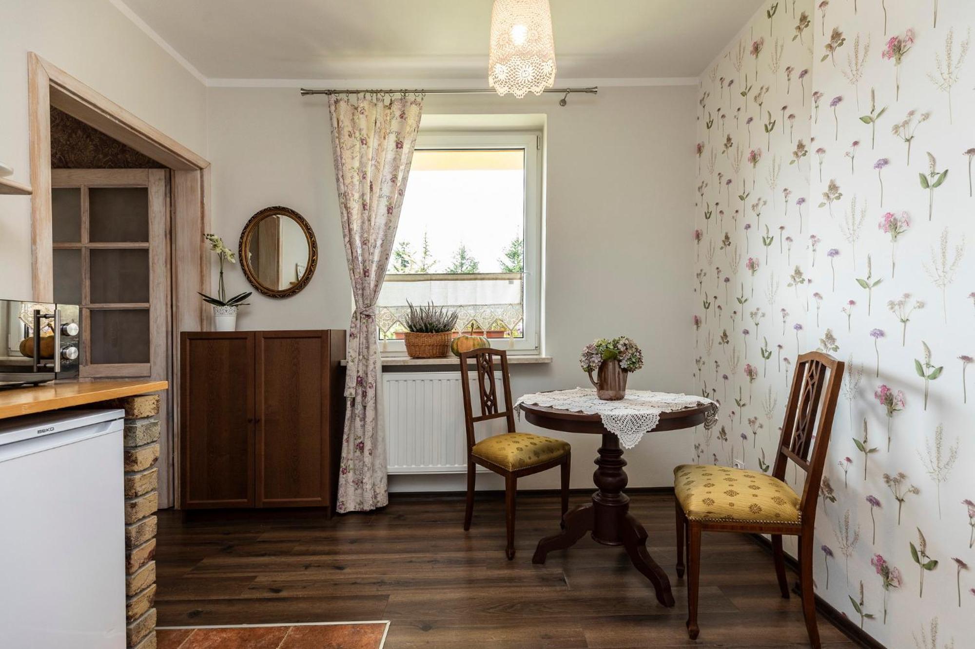 נידז'יקה זאמק Apartamenty Zielona Owieczka חדר תמונה